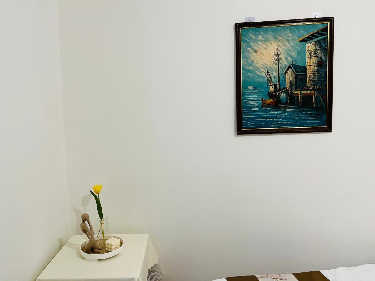 Dream Dwell Paris-Two-Bedroom Flat Near Pompidou Centre Exterior foto